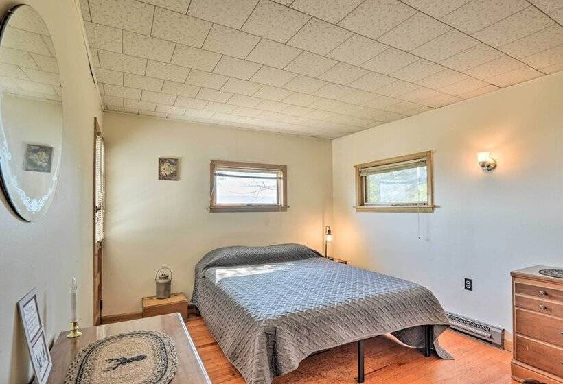 Cozy Home W/ Private Patio & Views, Hiking On Site