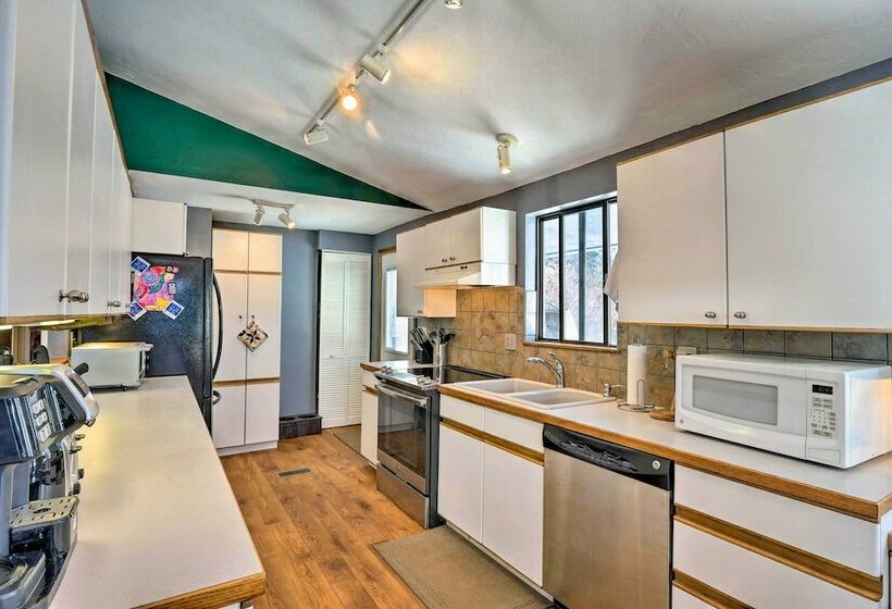 Cozy Mtn Retreat W/ Fireplace  Shuttle To Breck!