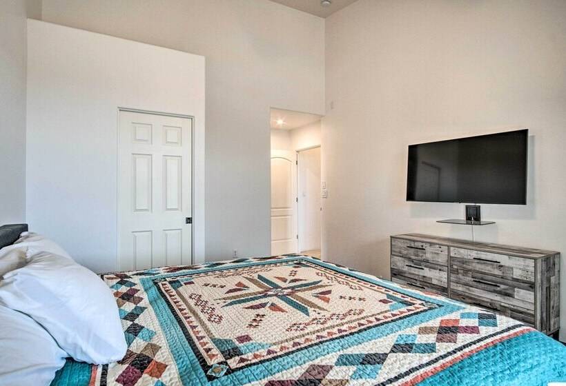 Cozy Mtn View Vail Home W/ Heated Pool!