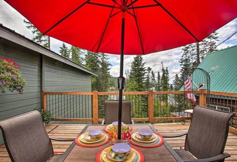 Cozy Pet Friendly Coeur D Alene Lake Cottage!
