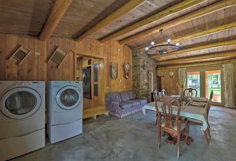 Cozy Wy Home: Rivers, Lakes, Mountains, Wildlife