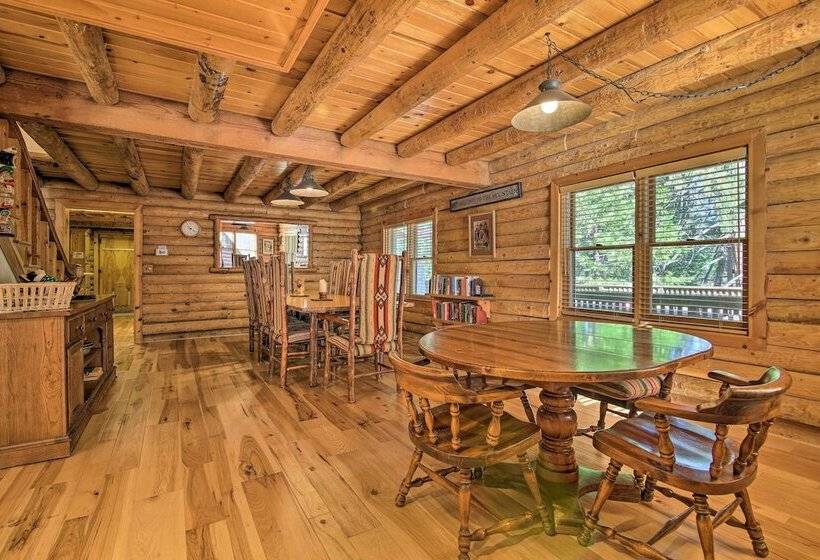 5 Mi To Hiking: Custom Cabin W/ Deck In Arnold!