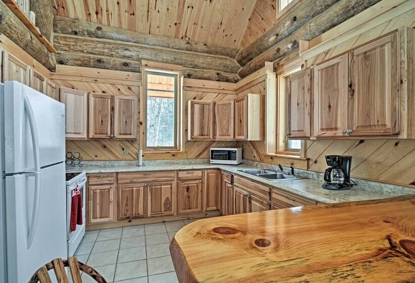 Custom Log Cabin W/ Deck & 45 Acres By Pine River!
