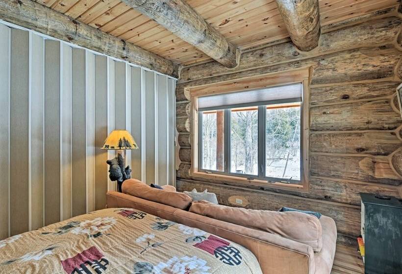 Custom Log Cabin W/ Deck & 45 Acres By Pine River!