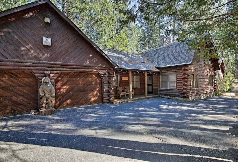 5 Mi To Hiking: Custom Cabin W/ Deck In Arnold!