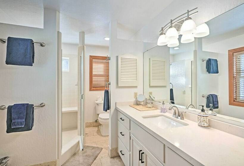 5 Mi To Hiking: Custom Cabin W/ Deck In Arnold!