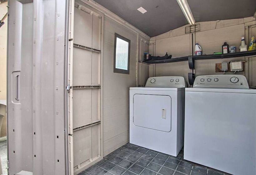 2 Mi To Boardwalk: Home W/ Grill In Dania Beach!