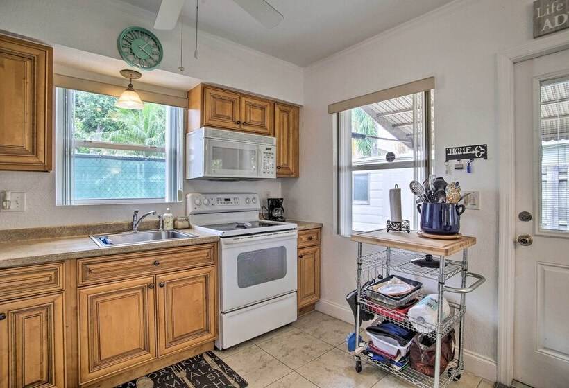 2 Mi To Boardwalk: Home W/ Grill In Dania Beach!