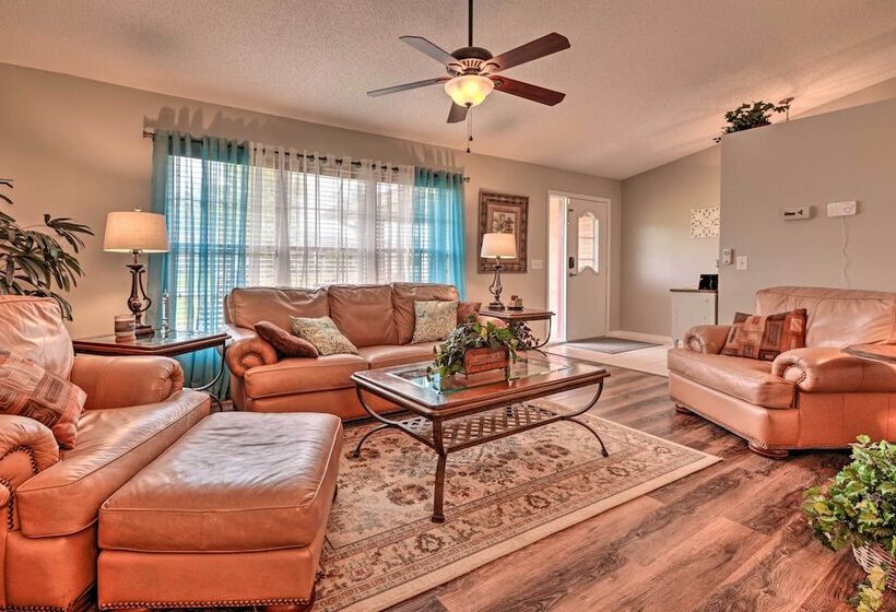 Centrally Located Deltona Home With Pool & Yard