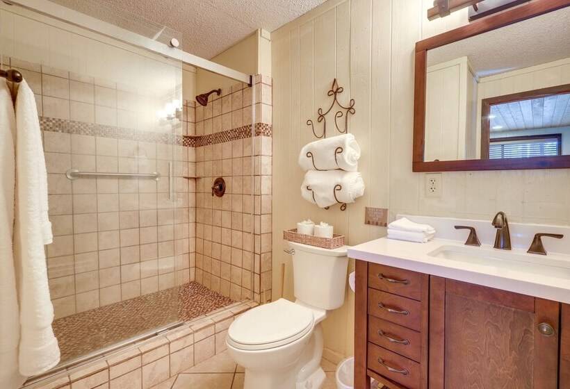 Deluxe A Frame Home W/ Game Room & Deck!