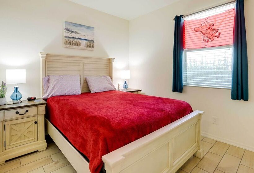 Desert Den W/ Pool   3 Miles To Goodyear Ballpark!