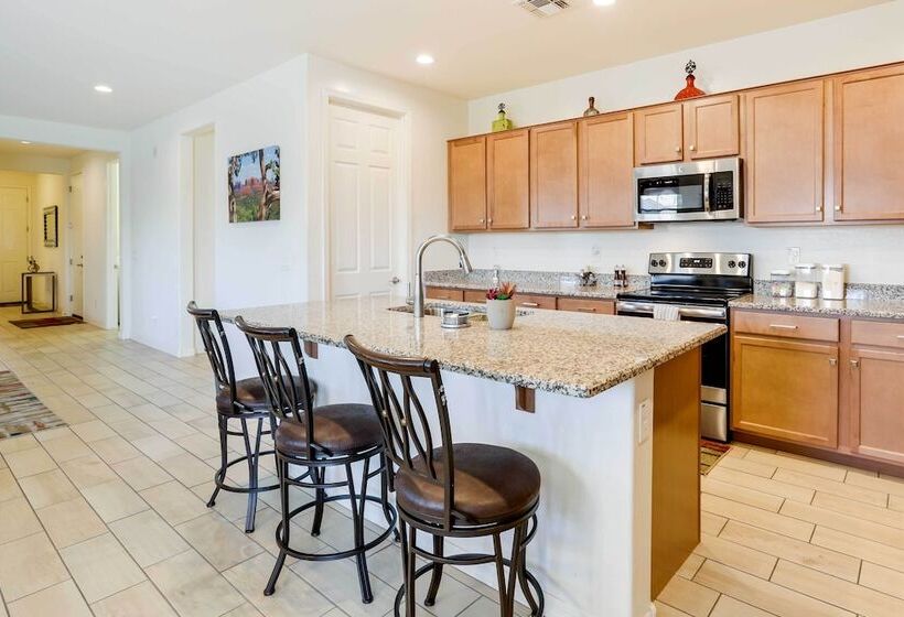 Desert Den W/ Pool   3 Miles To Goodyear Ballpark!