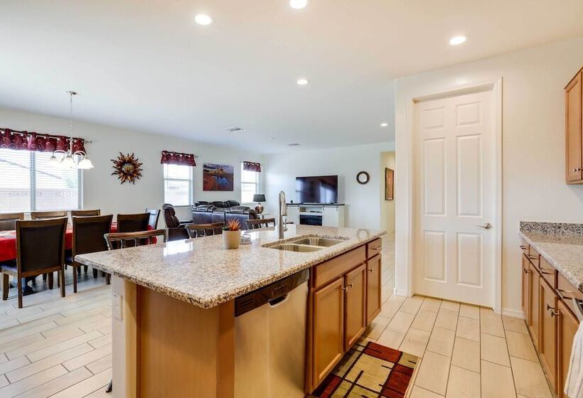 Desert Den W/ Pool   3 Miles To Goodyear Ballpark!