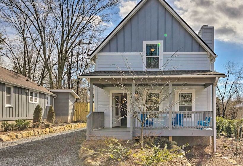 Downtown Brevard Retreat With Fire Pit & Deck!