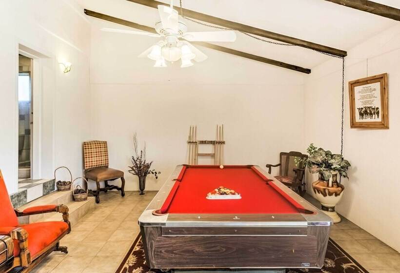 Downtown Cottonwood Home W/ Patio!