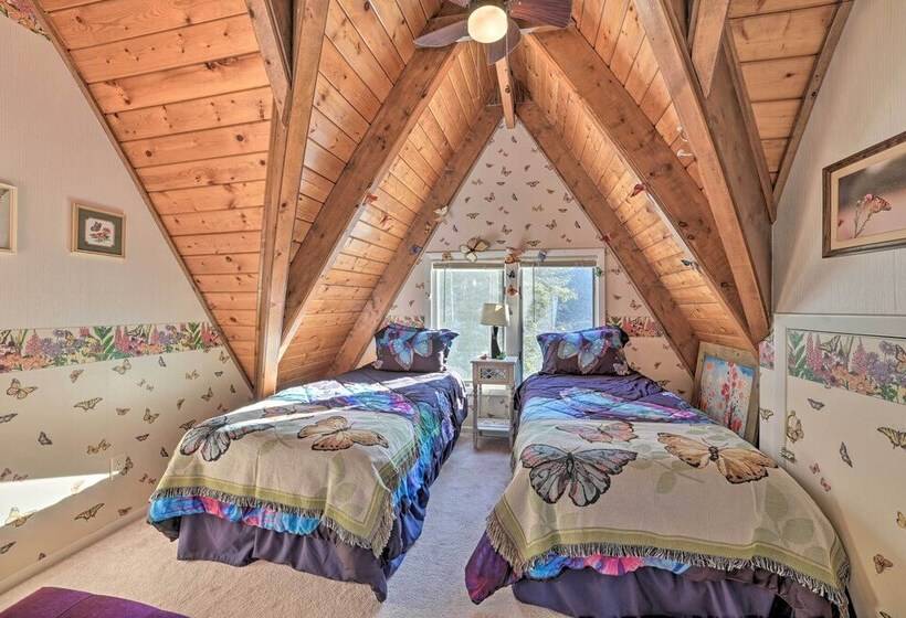 Dreamy Lake Skegemog Retreat: Boat, Ski & Sip!