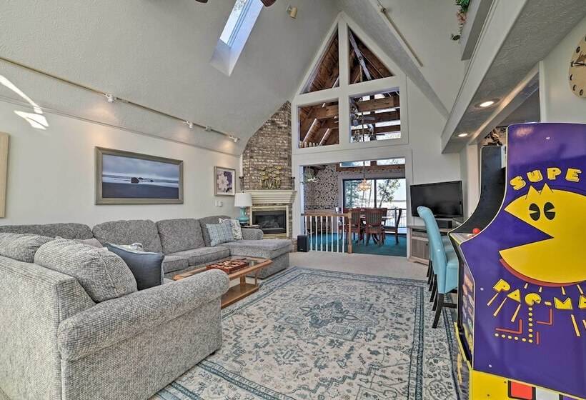 Dreamy Lake Skegemog Retreat: Boat, Ski & Sip!