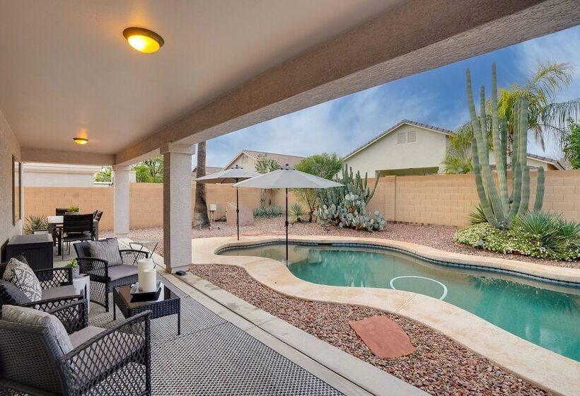 El Mirage  Sunshine House  W/ Private Pool!