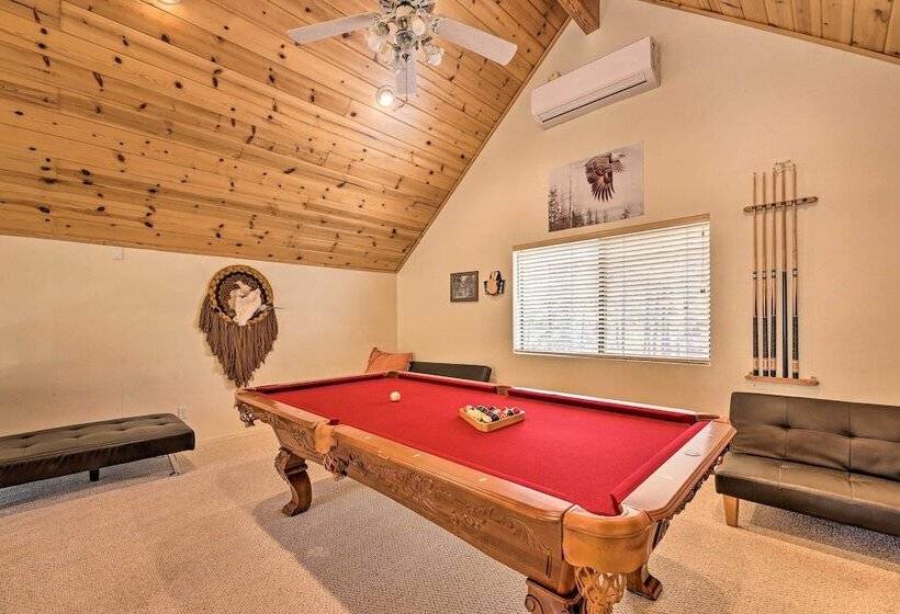 Elk Haven Show Low Cabin W/ Deck & Pool Table!