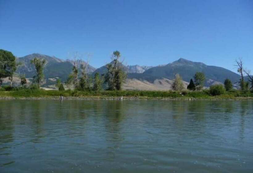 Emigrant Cabin On 10 Acres W/ Bbq & Peaceful Views