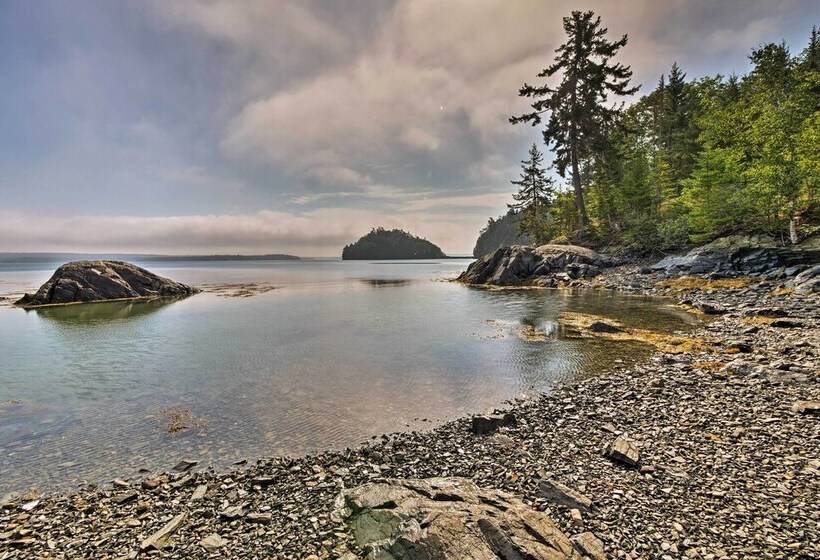 Enchanting Waterfront Sorrento Home W/ Deck!