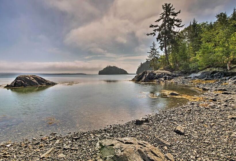 Enchanting Waterfront Sorrento Home W/ Deck!