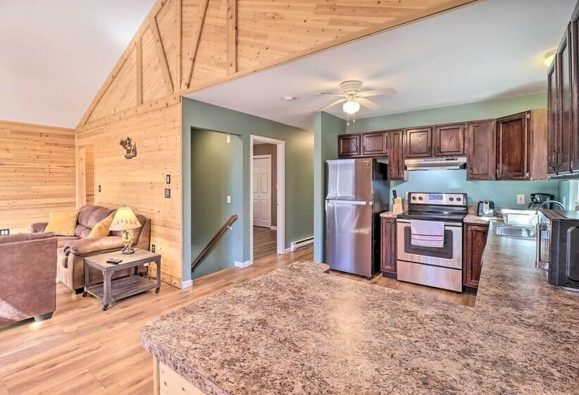 Ski, Hike & Swim: Family Home In Albrightsville!