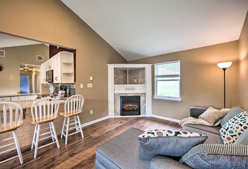 Family Friendly Coatesville House W/ Fire Pit