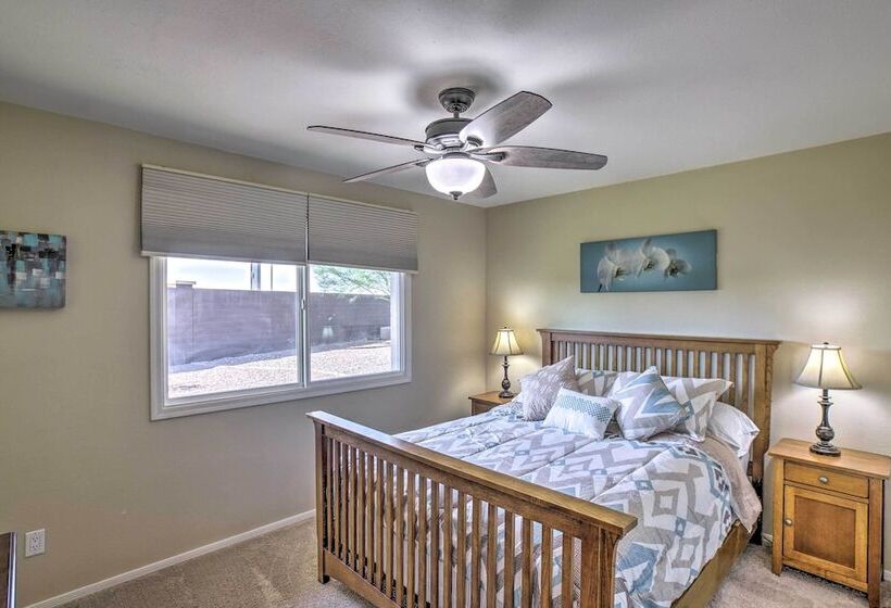 Pet Friendly Arizona Escape: Golf & Hike Nearby!