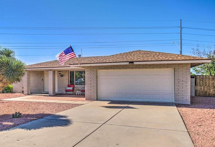 Pet Friendly Arizona Escape: Golf & Hike Nearby!