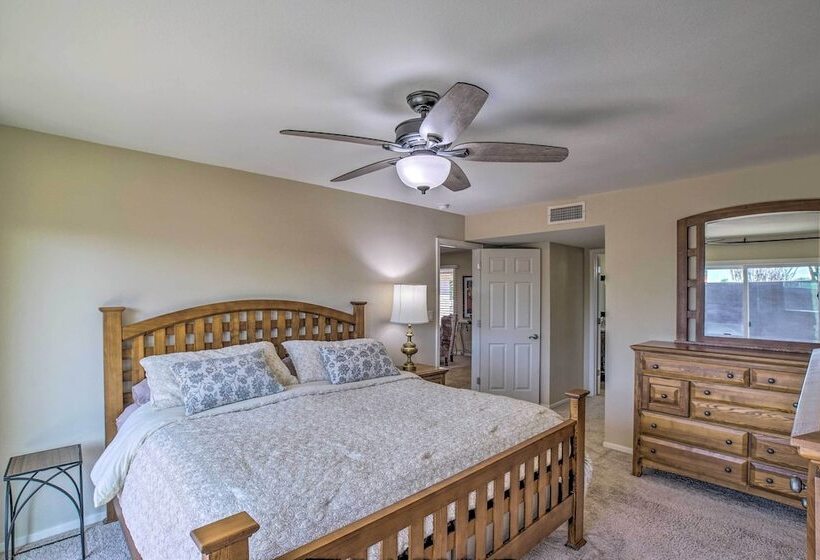 Pet Friendly Arizona Escape: Golf & Hike Nearby!