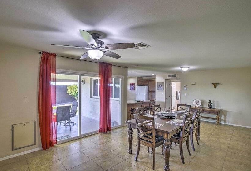 Pet Friendly Arizona Escape: Golf & Hike Nearby!