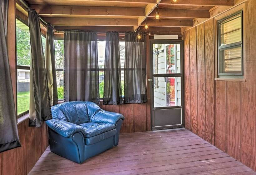 Family Friendly Omaha Home ~ 5 Mi To Dtwn!