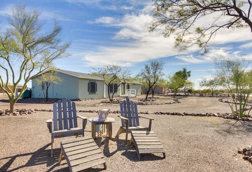 Phoenix Family Home Near Cave Creek & Hiking!