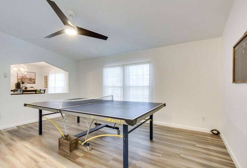 Phoenix Family Home Near Cave Creek & Hiking!