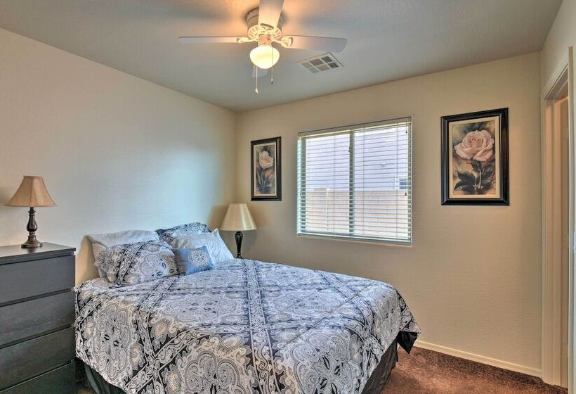 San Tan Valley Home W/ Private Pool & Hot Tub!