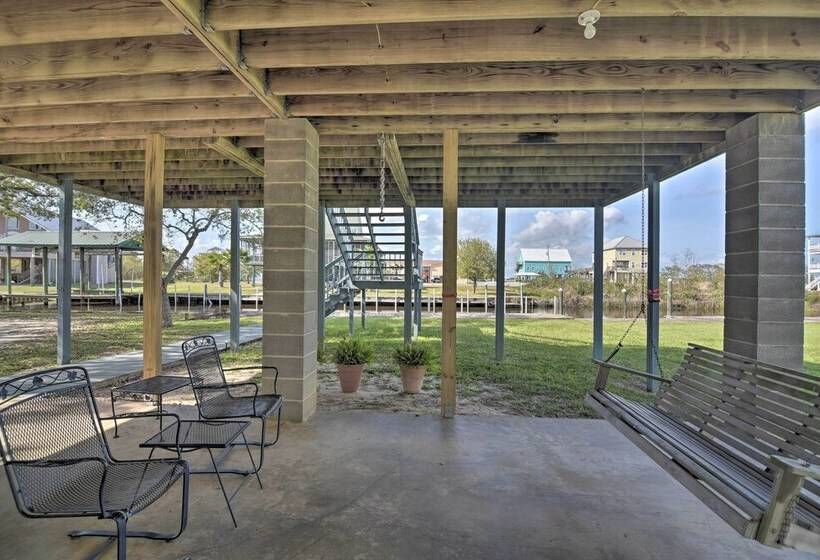 Fish At Canalfront Bay St Louis Home   Dock & Deck