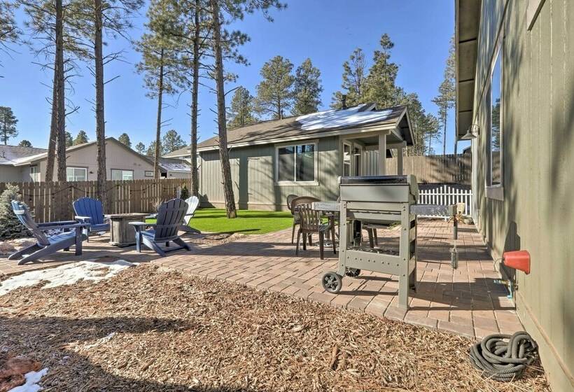 Flagstaff Family Hideaway W/ Guest House!