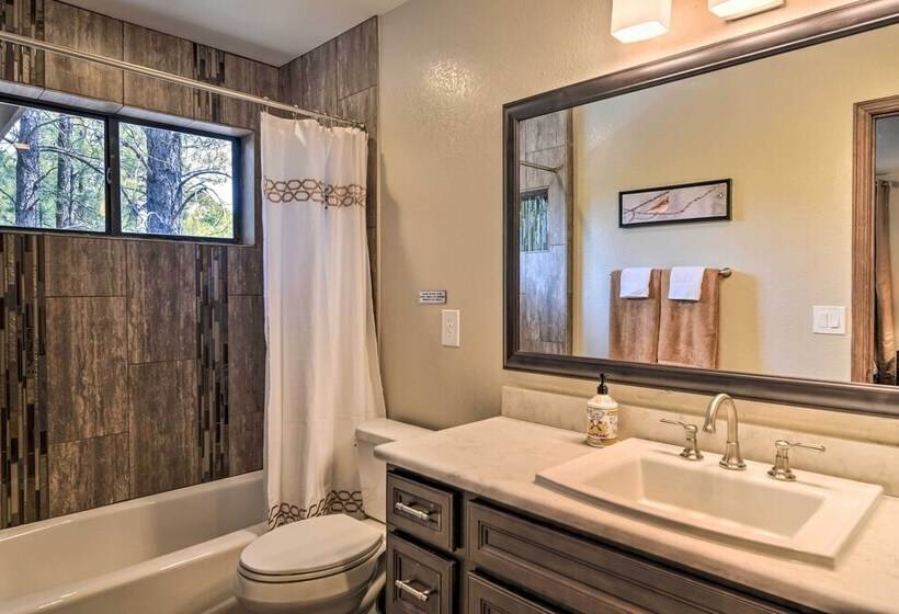 Flagstaff Home W/back Deck   5 Mi To Downtown