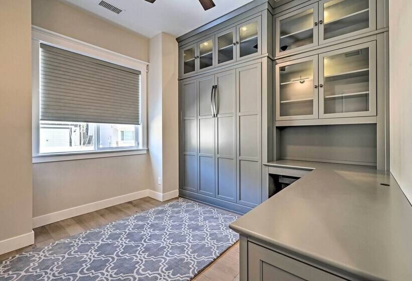 Flagstaff Oasis W/ Hot Tub   3 Mi To Downtown!