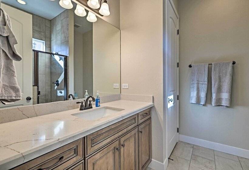 Flagstaff Oasis W/ Hot Tub   3 Mi To Downtown!