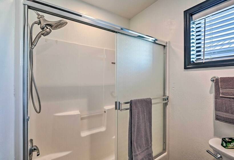 Fly In Cabin In Aviation Community W/ Hangar!