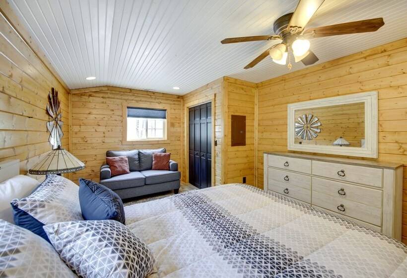 French Lick Cabin W/ Covered Porch & Gas Grill!