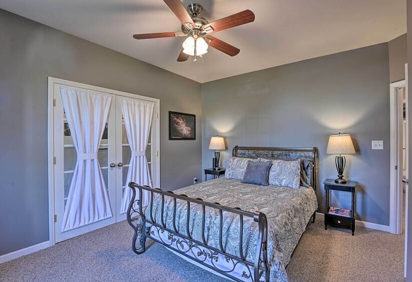 Gallatin House On Long Hollow Golf Course!