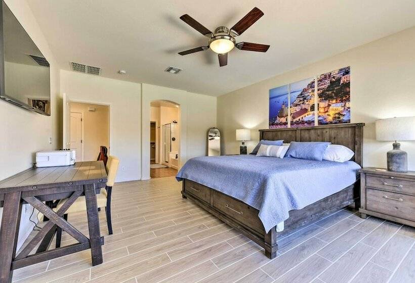 Gilbert Country Club Home W/ Private Pool!