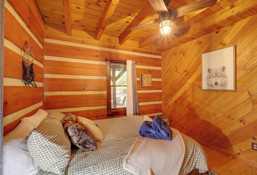 Gorgeous Boone Area Cabin W/ 2 Decks + Fireplaces!