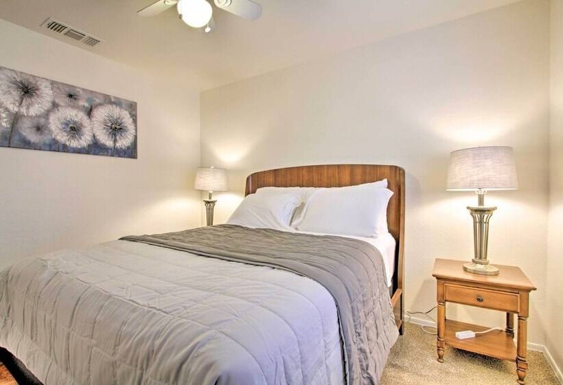 Surprise Escape W/ Heated Pool, Patio & Grill!