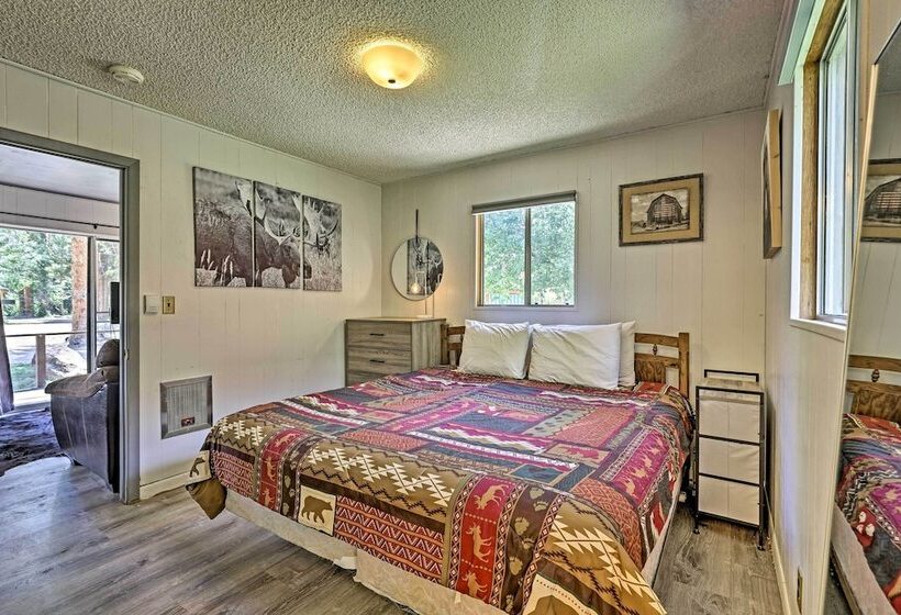 Direct Beach Access: Grand Lake Cabin W/ Deck!