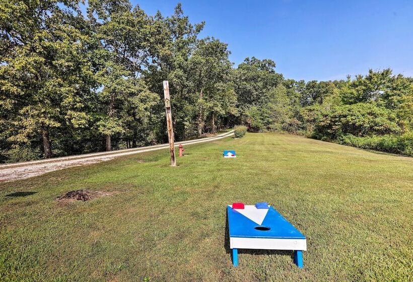 Grandma S Farm House  On 125 Acres W/ Fire Pit!