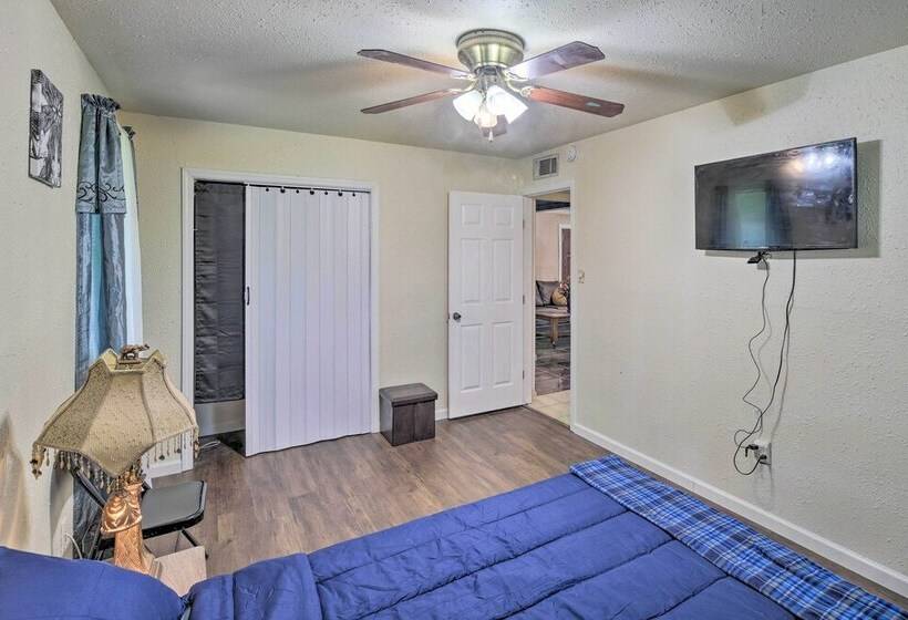 Gulf Coast Home < 2 Mi To Parks & Museums!